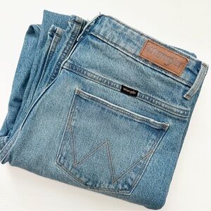 Wrangler Mid-rise Loose Staight Jean Size 4